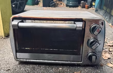 Photo of free Working but junky toaster oven (Cap Hill) #1
