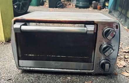Photo of free Working but junky toaster oven (Cap Hill) #1
