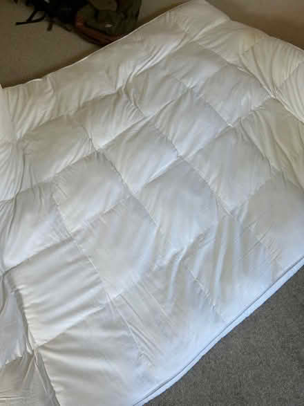 Photo of free Mattress topper (Muswell Hill N10) #2