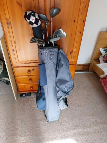 Photo of free Golf clubs and bag (Frimley Green GU16) #1