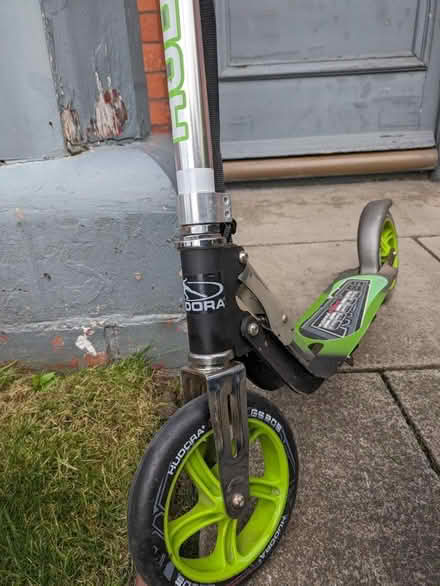 Photo of free Hudora folding scooter and mongoose helmet (Walton on the Hill L20) #2