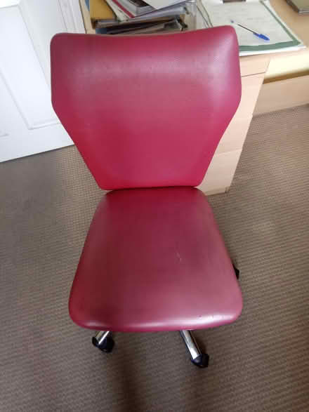 Photo of free Desk chair (Queen street, Lancaster) #1