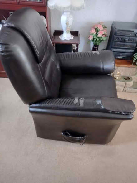 Photo of free Electric rise and recline chair (Hattersley SK14) #3
