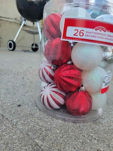 Photo of free Christmas ornaments (Montgomery) #1