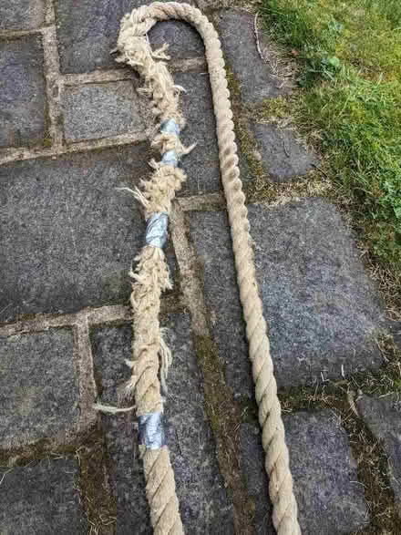 Photo of free Length of thick rope 7m approx some damage (Ruyton-XI-Towns SY4) #2