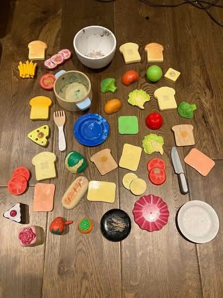 Photo of free Kitchen/food play toys (Oakwood LS8) #1