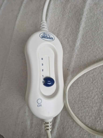 Photo of free Silent Night Electric blanket (Enfield EN2) #3
