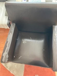 Photo of free Set of 6 chairs (Montgomery Village) #1