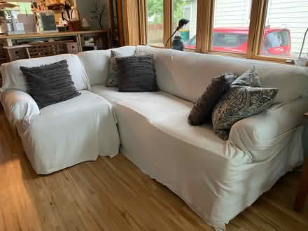 Photo of free small upholstered sectional (Grayslake downtown) #3
