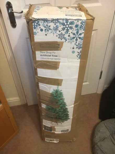 Photo of free Christmas Tree (ME10) #1