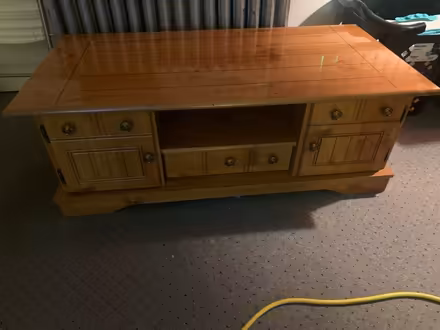 Photo of free Coffee Table (Cheltenham Pa off Cottman ave) #1
