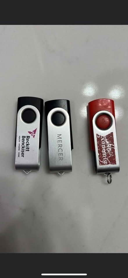 Photo of free Usb drives (Riverstone) #1