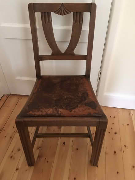 Photo of free 5 dining chairs (Summertown- OX2) #1