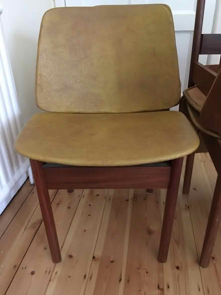 Photo of free 4 dining chairs (Summertown- OX2) #2