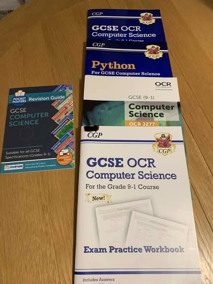 Photo of free GCSE Computer Books (Finham CV3) #1