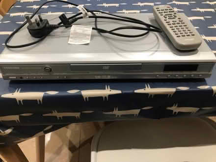 Photo of free DVD Player (Whitehill SG4) #2