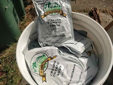 Photo of free 5 gal of veg. emergency food (El Sobrante) #1