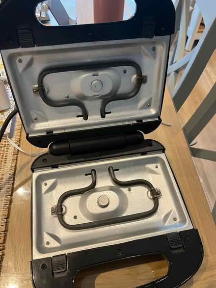 Photo of free Russell Hobbs grill (Whiteley PO15) #3