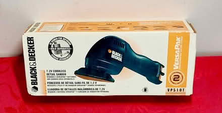 Photo of free Detail Sander + Sandpaper (1 min from Rahway High School) #1