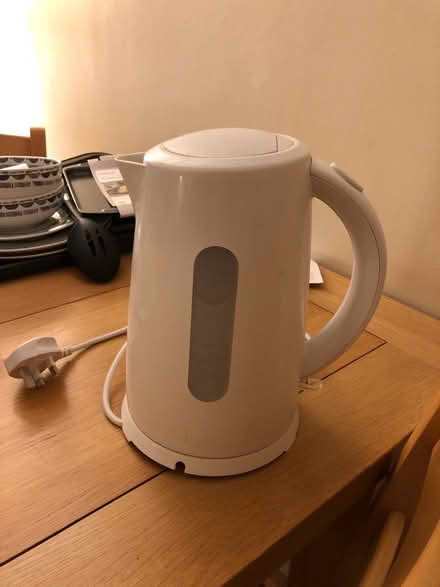 Photo of free Tescos kettle (TW2) #1