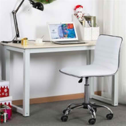 Photo of Desk and/or chair (Katherines CM19) #1