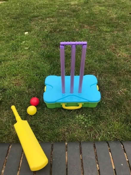 Photo of free Cricket Set (Whitehill SG4) #2