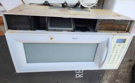 Photo of free Used working whirlpool Microwave (Hayward) #1