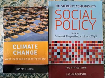 Photo of free text books (Greatfield GL51) #1