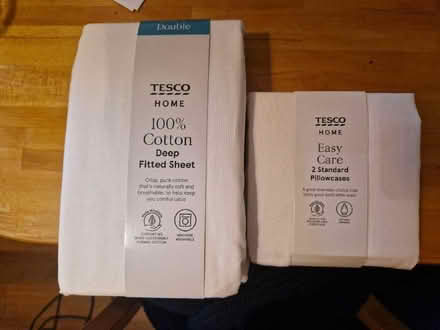 Photo of free Double bed sheet and 2 pillowcases (Didsbury M20) #1