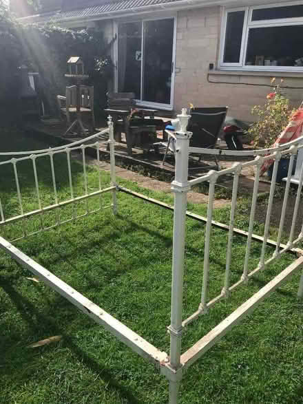 Photo of free victorian iron bedstead (Northend) #1