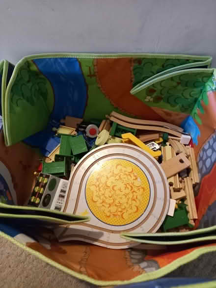Photo of free Train track in box (GU1) #1