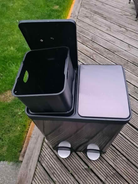 Photo of free Double pedal bin in need of repair (Crosby, L23) #2
