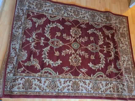 Photo of free Patterned rug (East Dulwich SE22) #1