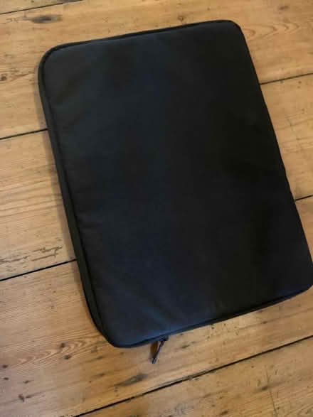 Photo of free Basic laptop bag (Shoreham-by-Sea BN43) #2