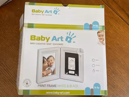Photo of free White Double Frame (BS6) #1