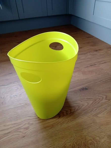 Photo of free waste paper bin (Bridge of Allan FK9) #1