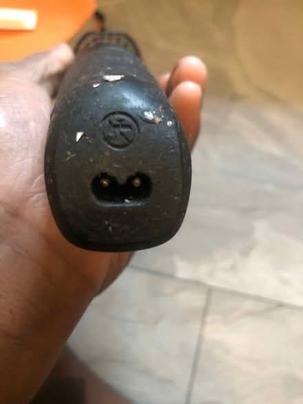 Photo of free Philips shaver without charger (Deptford SE8) #2