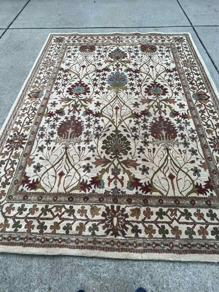 Photo of free Wool Rug 8’x10’ (Wexford close to I-79) #1