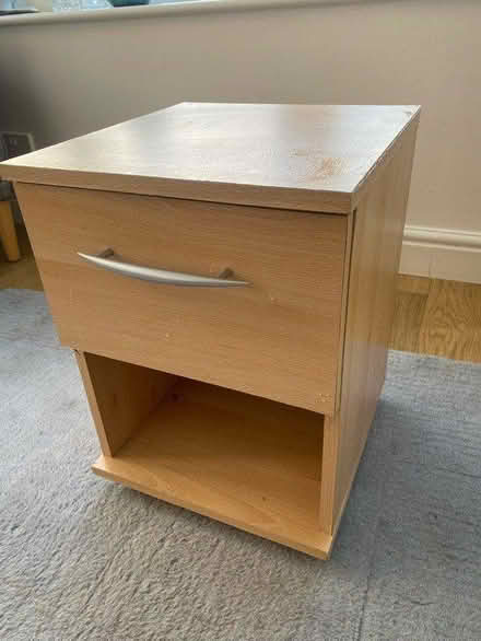 Photo of free Bedside table (Caversfield OX27) #3