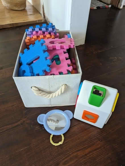 Photo of free Baby bits (RH12) #1