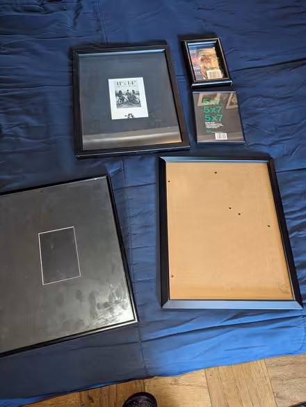 Photo of free 5 glass picture frames (Herald Square, Manhattan) #1