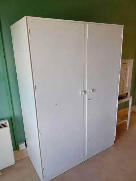 Photo of free Large wardrobe (Llandudno (Prom)) #1