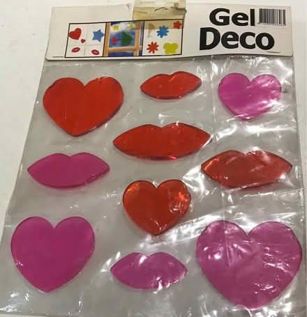 Photo of free 1 pack of shapes sticking to glass (Orrell, wigan, WN5) #1