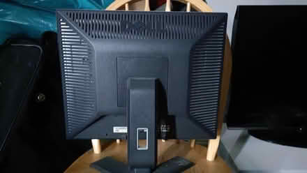 Photo of free Dell LCD monitor (East Croydon.) #2