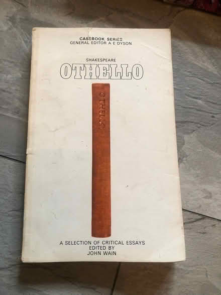 Photo of free Othello (Euston WC1H) #1