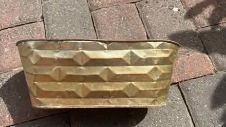 Photo of free Planter (Clarendon metro,Arlington, VA) #1