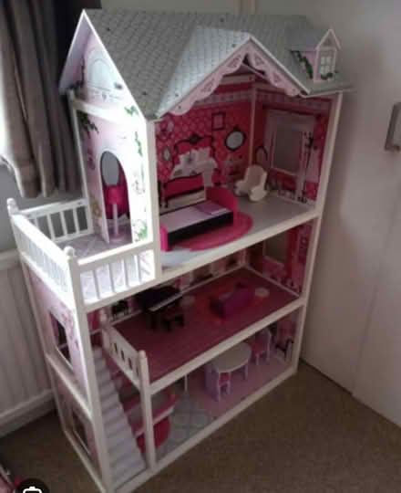 Photo of free Wooden dolls house (Honor Oak SE23) #1