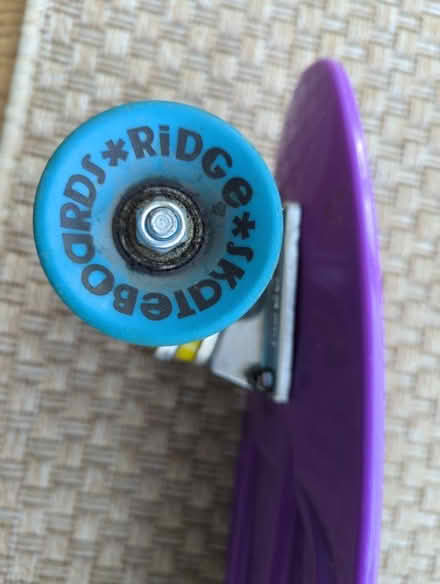 Photo of free Ridge penny board (Raynes Park SW20) #4