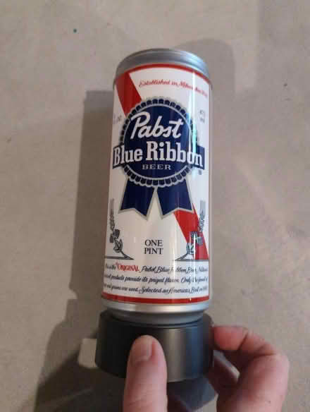 Photo of free Pabst beer light (Shell gas station, Hampton NJ) #1