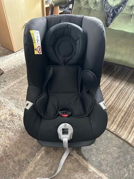 Photo of free Britax Romeo baby/toddler car seat (Hambridge TA10) #3